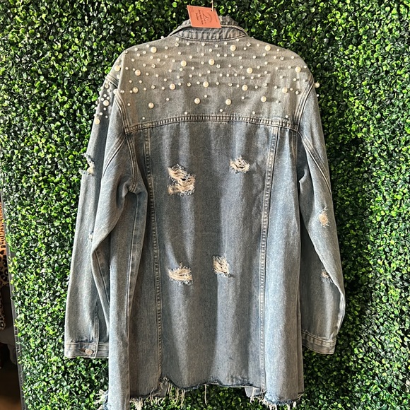 Distressed light blue Denim Jacket. New with tags from my boutique. - Picture 4 of 4